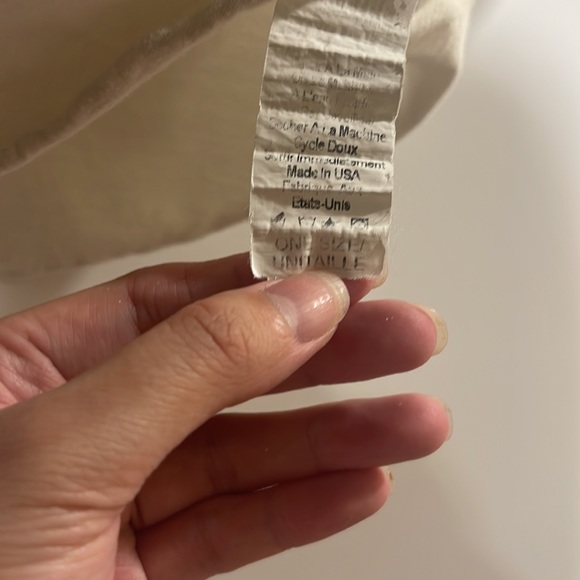 Brandy Melville Crop Top with Ballet Graphic - Picture 4 of 4